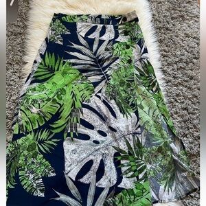Green Tropical Print Skirt